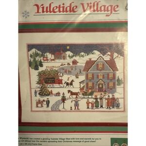 DIMENSIONS "YULETIDE VILLAGE" COUNTED CROSS STITCH KIT 14" X 11" COMPLETE VTG 89